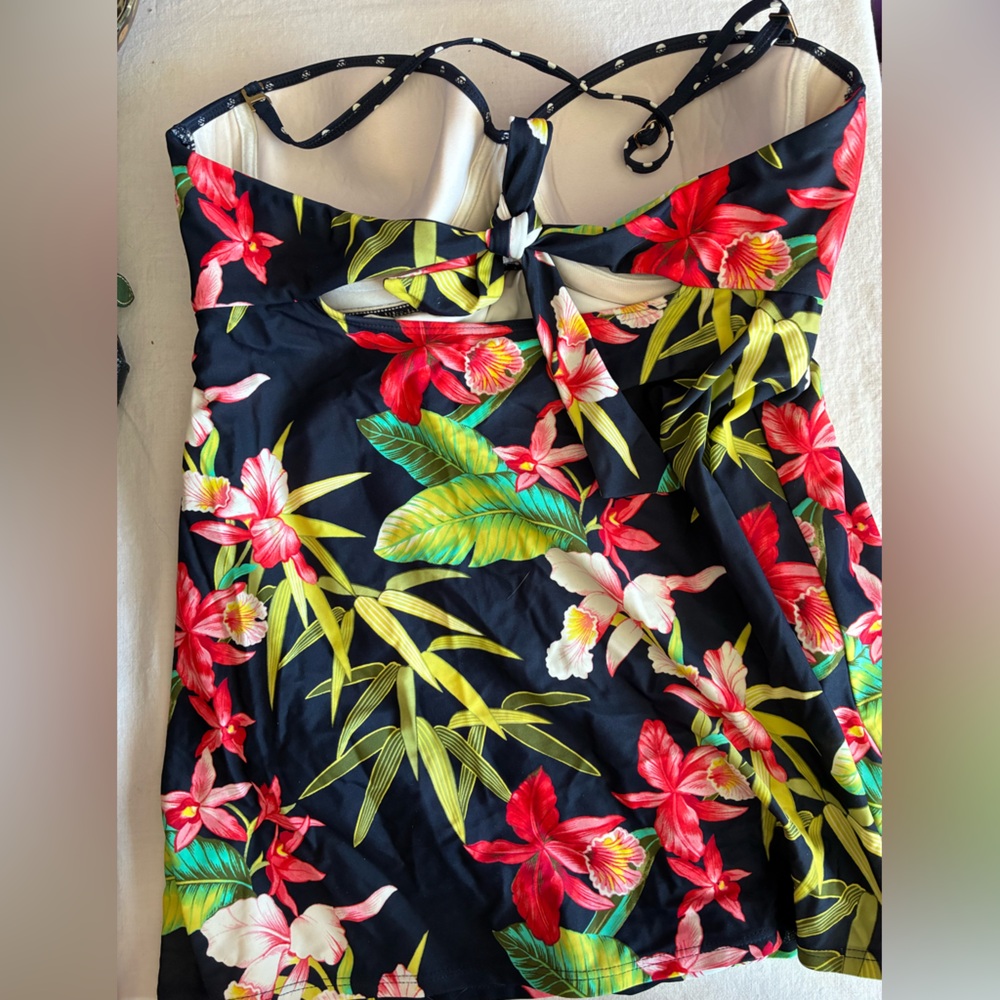 Tommy Hilfiger Swimsuit Navy Floral One piece US12 - Picture 4 of 8